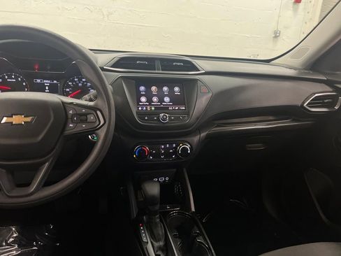 Used 2023 Chevrolet TrailBlazer LT image 20