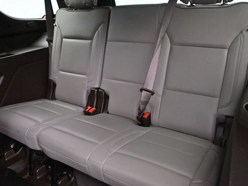 Used 2021 GMC Yukon SLT w/ SLT Luxury Plus Package AWD/4WD image 15