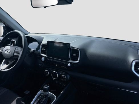 New 2026 Hyundai Venue SEL FWD image 21