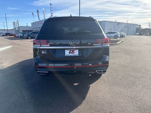 Used 2021 Volkswagen Atlas SE w/ Panoramic Sunroof Package image 34