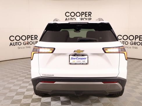Used 2025 Chevrolet Equinox LT w/ Convenience Package II image 21