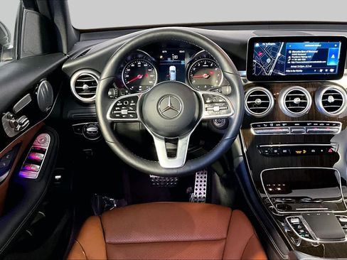 Certified 2021 Mercedes-Benz GLC 300 4MATIC image 6