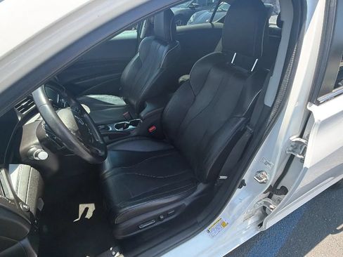 Used 2019 Acura ILX FWD image 9