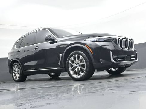 Used 2024 BMW X5 sDrive40i w/ Premium Package RWD image 30