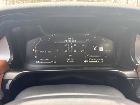 Used 2020 Lincoln Aviator Reserve w/ Equipment Group 202A image 15