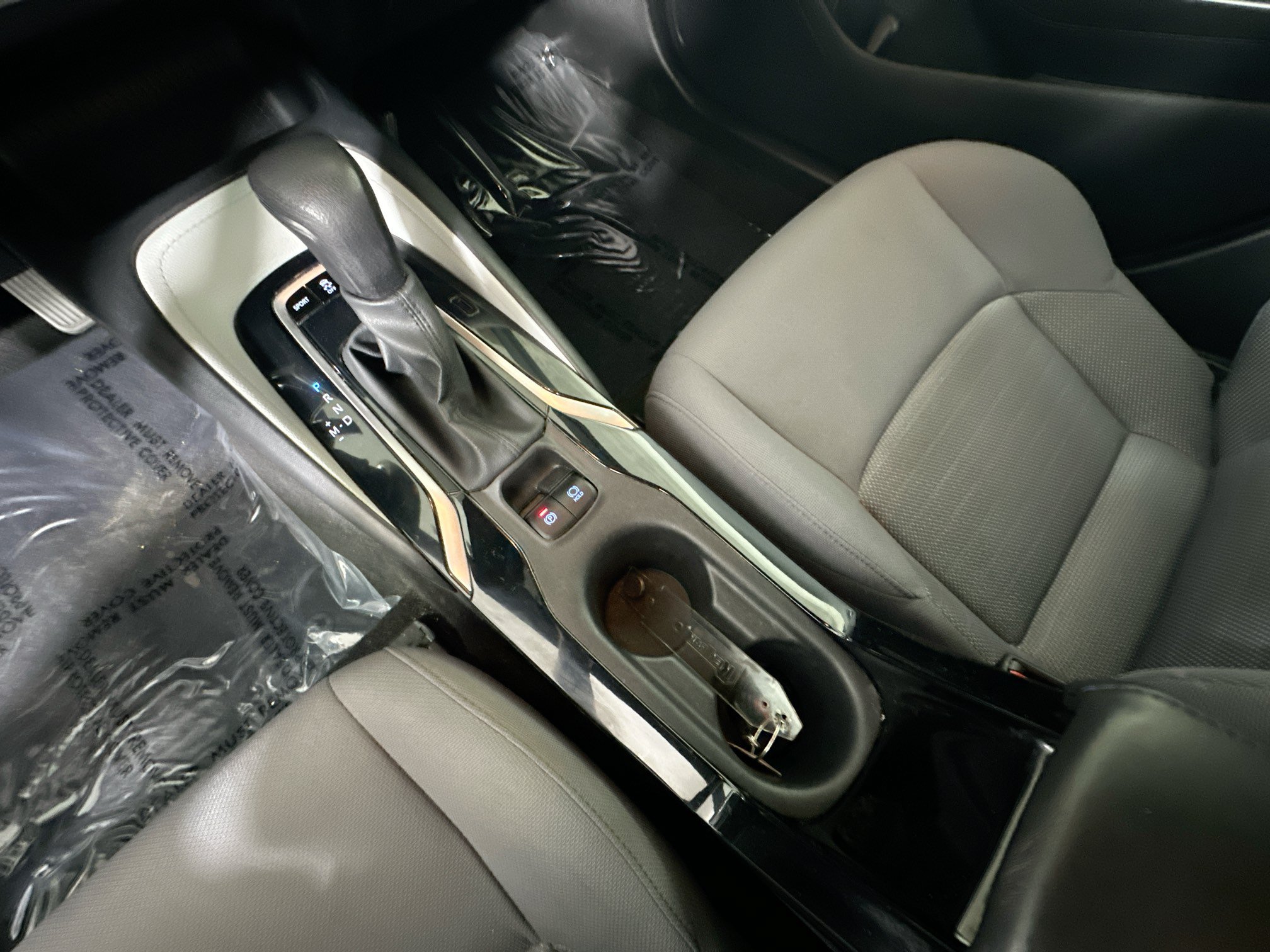 Used 2020 Toyota Corolla SE w/ SE Premium Package FWD image 22
