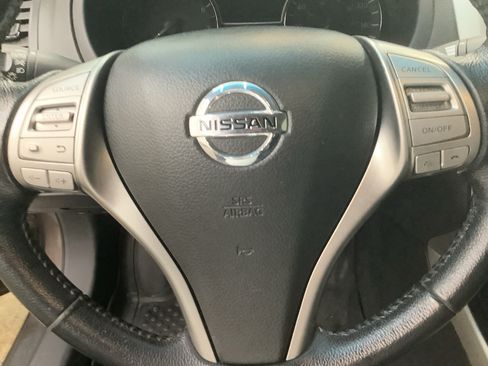 Used 2014 Nissan Altima 2.5 SV FWD image 14
