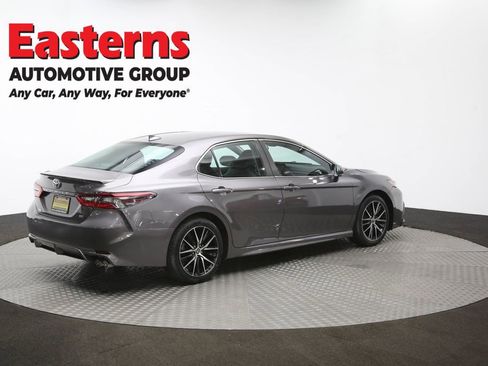 Used 2022 Toyota Camry SE image 41