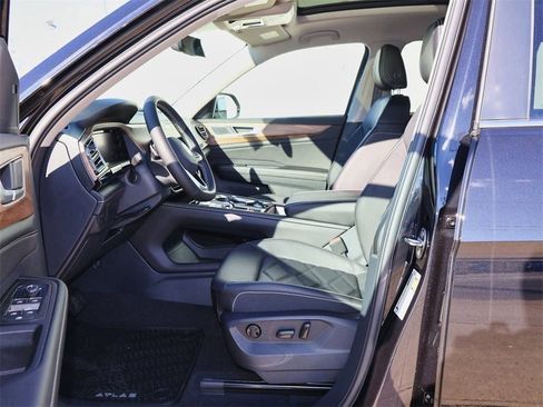 New 2026 Volkswagen Atlas SE AWD/4WD image 12