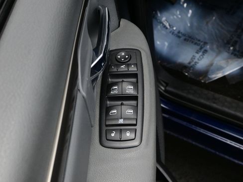 Used 2016 RAM 1500 Big Horn image 10