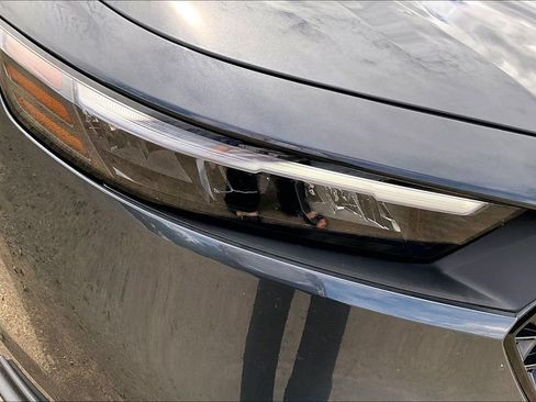 Used 2024 Honda Accord EX image 26