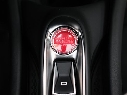 Used 2024 McLaren Artura image 29