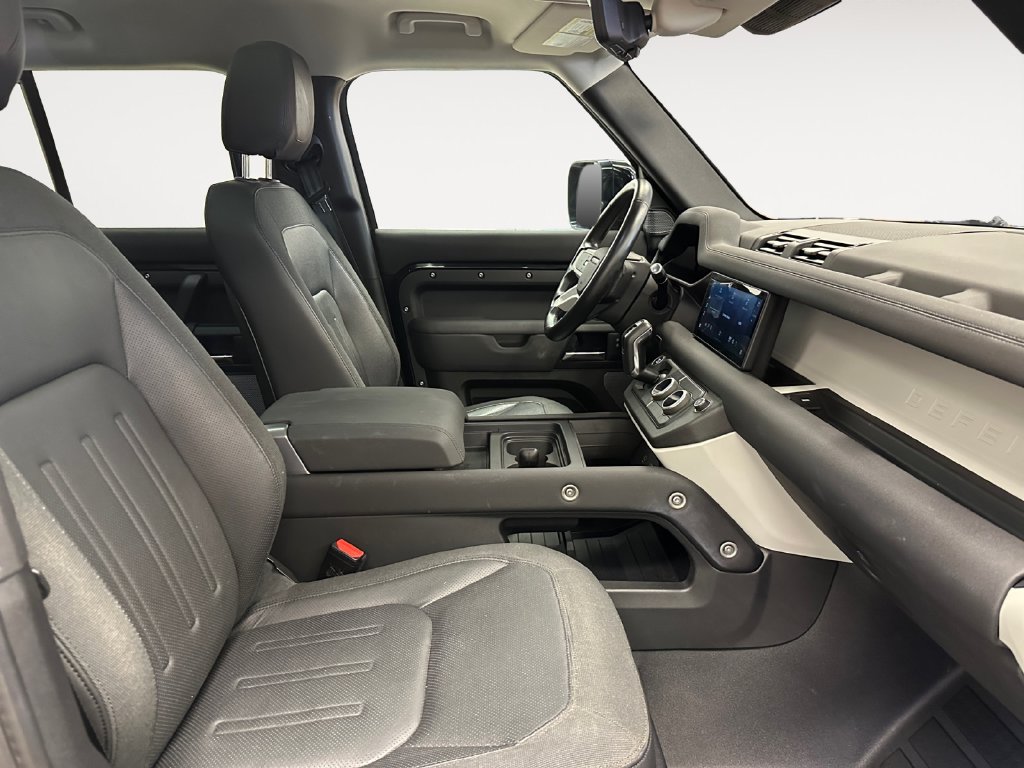 Used 2020 Land Rover Defender 110 S AWD/4WD image 15