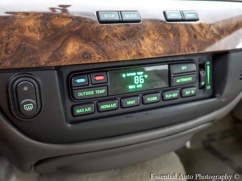 Used 2010 Mercury Grand Marquis LS image 19