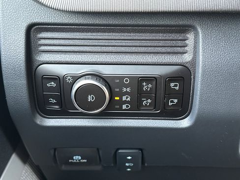 New 2026 Ford F350 Platinum w/ Tremor Off-Road Package image 26