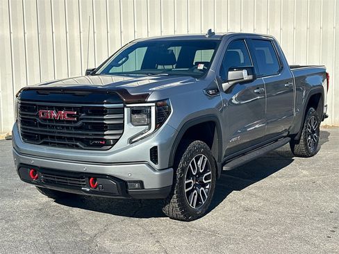 Used 2025 GMC Sierra 1500 AT4 w/ AT4 Premium Package image 2