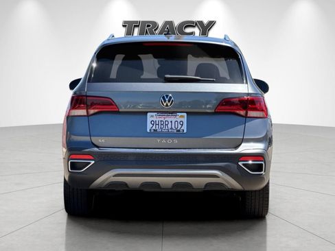 Used 2023 Volkswagen Taos SE FWD image 5