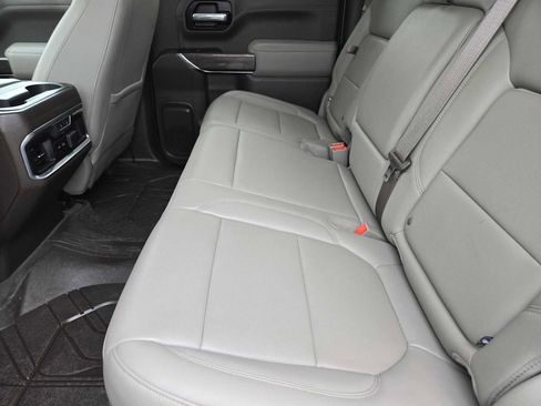 Used 2019 Chevrolet Silverado 1500 LTZ image 29