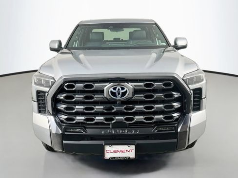 Used 2024 Toyota Tundra Platinum AWD/4WD image 2
