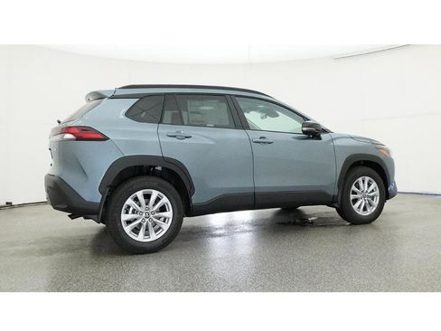 New 2026 Toyota Corolla Cross LE FWD image 26