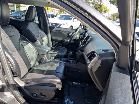 Used 2022 Jeep Cherokee Latitude Lux image 13