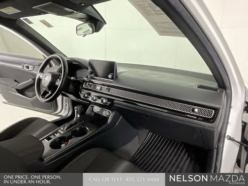 Used 2024 Honda Civic Sport image 30