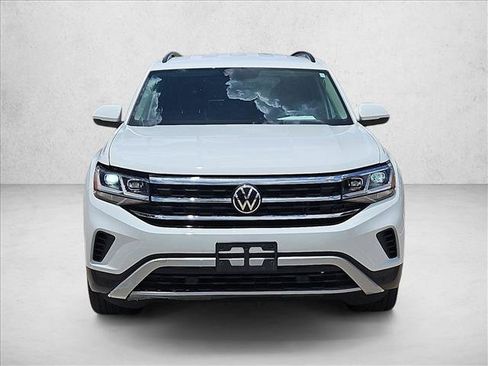 Used 2023 Volkswagen Atlas SE FWD image 2