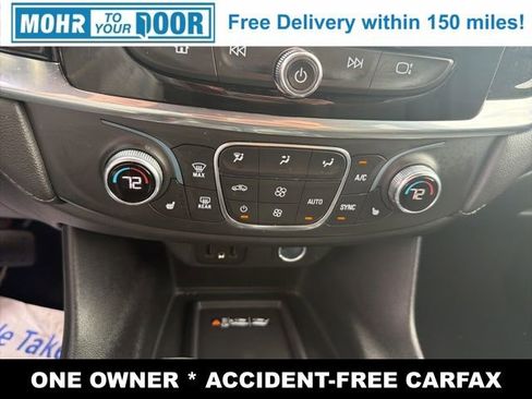 Used 2023 Chevrolet Traverse LT image 21