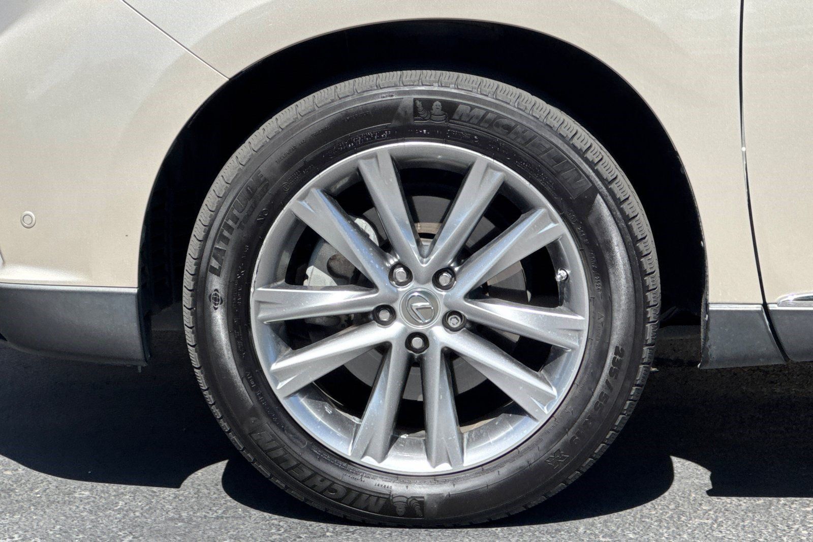 Used 2015 Lexus RX 450h AWD image 37