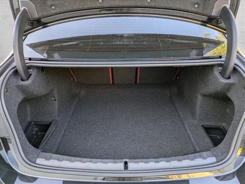 Used 2025 BMW 330i Sedan w/ Convenience Package image 7