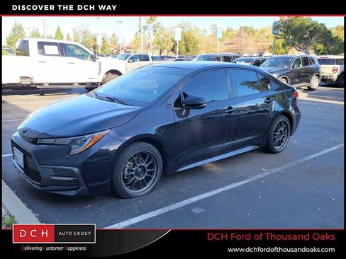 Used 2021 Toyota Corolla SE image 1