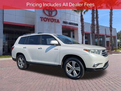 Used 2011 Toyota Highlander Limited w/ Tow Pkg