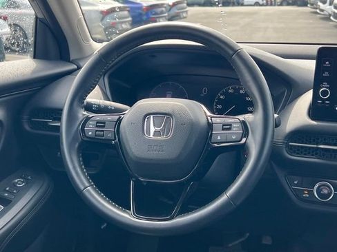 Used 2023 Honda HR-V EX-L image 16