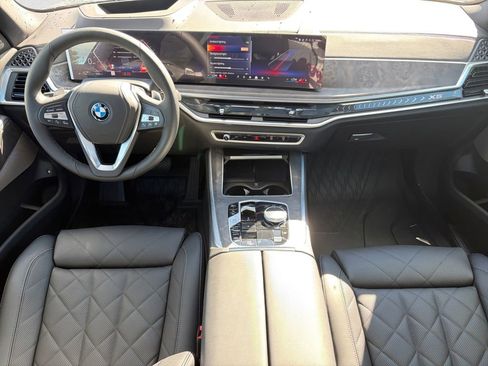 New 2026 BMW X5 xDrive50e image 12