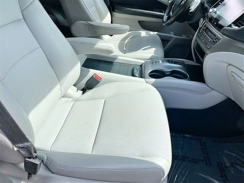 Used 2023 Honda Ridgeline RTL image 28