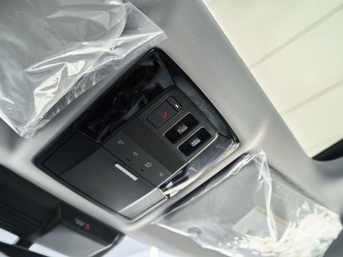 New 2026 Mitsubishi Outlander SEL FWD image 57