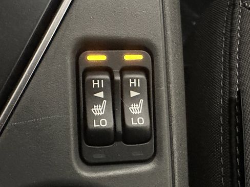 Certified 2024 Subaru Crosstrek 2.0i Premium image 30