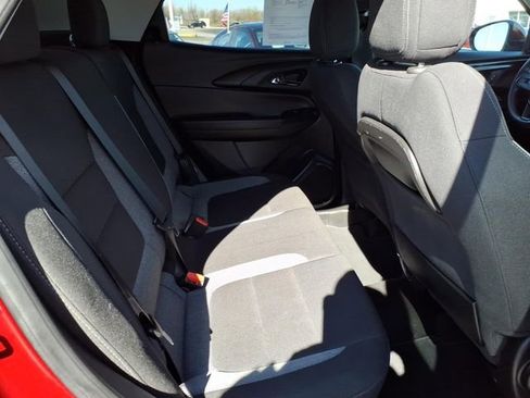 Used 2024 Chevrolet TrailBlazer LT AWD/4WD image 15