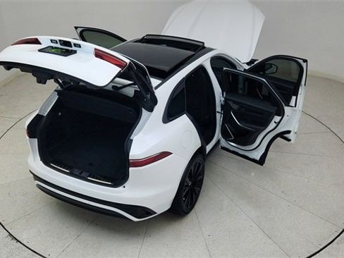 Used 2025 Jaguar F-PACE R-Dynamic S image 85