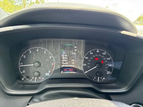 Used 2025 Toyota Corolla SE FWD image 30