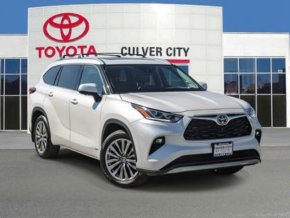 Certified 2025 Toyota Highlander Limited