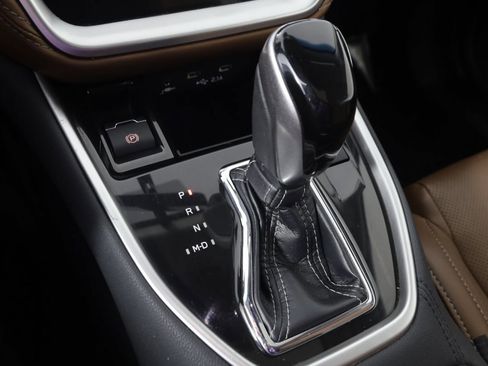 Used 2021 Subaru Outback Touring XT image 7