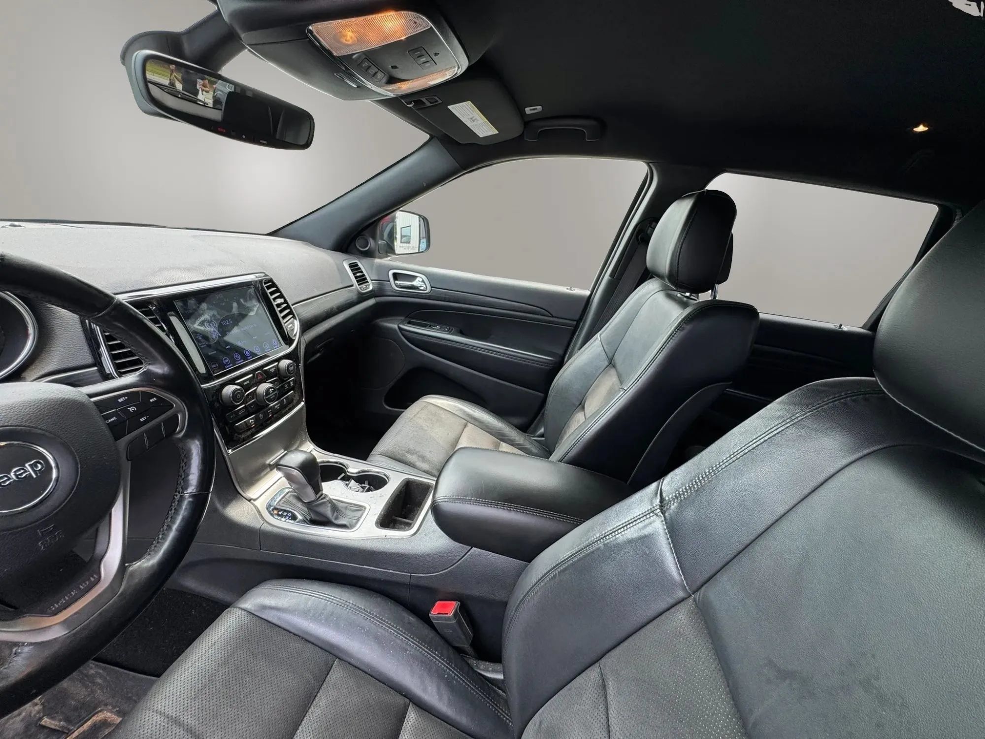 Used 2019 Jeep Grand Cherokee Altitude RWD image 11