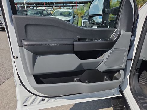 New 2026 Ford F350 XLT w/ 360-Degree Camera Package image 11