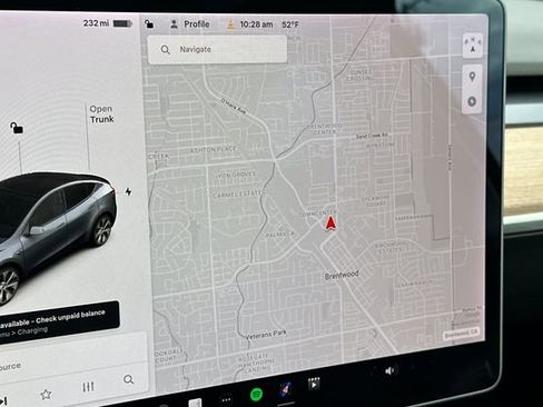 Used 2020 Tesla Model Y Long Range image 17