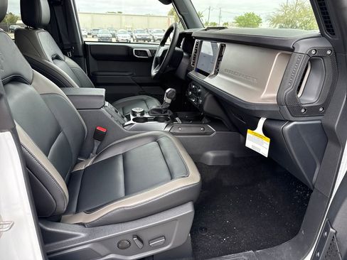 New 2026 Ford Bronco Outer Banks image 23