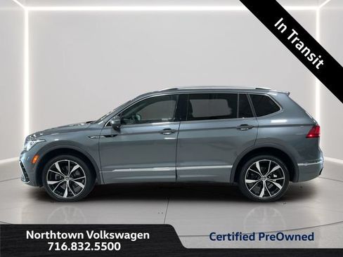 Used 2024 Volkswagen Tiguan SEL R-Line AWD/4WD image 2