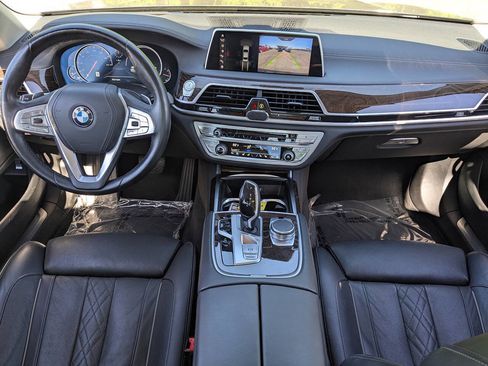 Used 2019 BMW 750i xDrive image 15