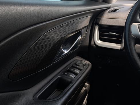 Used 2019 GMC Terrain SLT FWD image 23