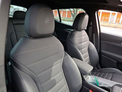 Used 2024 Alfa Romeo Tonale Veloce image 13